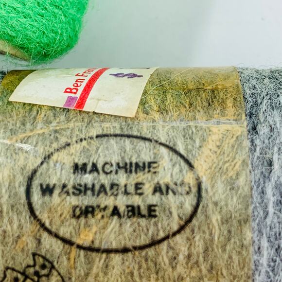 Punch Embroidery Yarn Lot 12 Spools Thread Green Red White Orange Gray Vintage - Picture 2 of 11